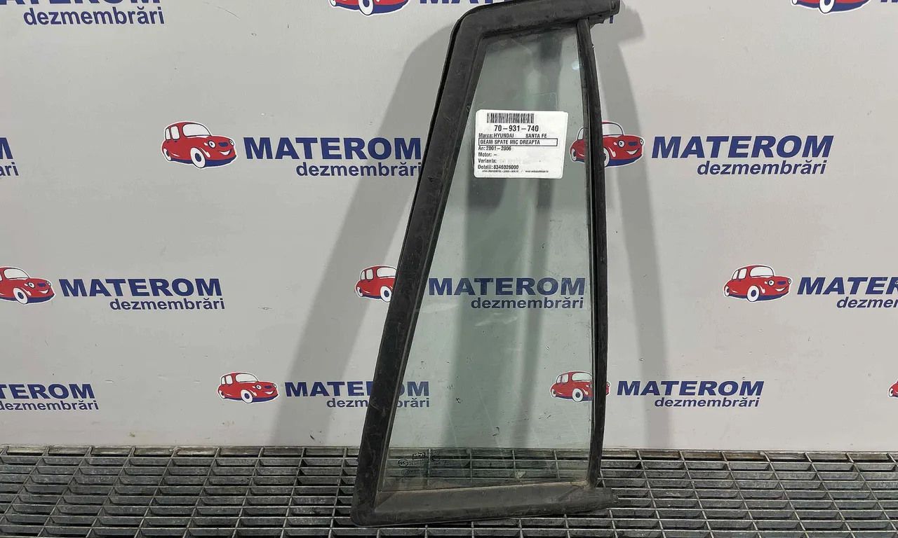 GEAM SPATE MIC DREAPTA HYUNDAI SANTA FE I 2000-2006