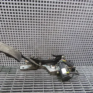 PEDALA ACCELERATIE