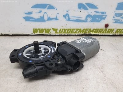 Motoras geam dreapta fata