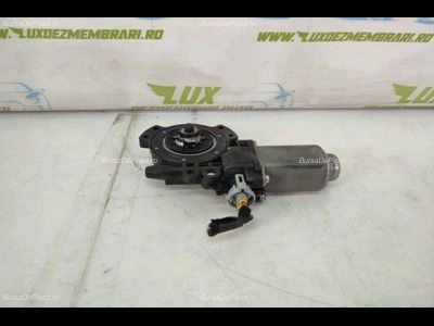 Motoras geam dreapta spate