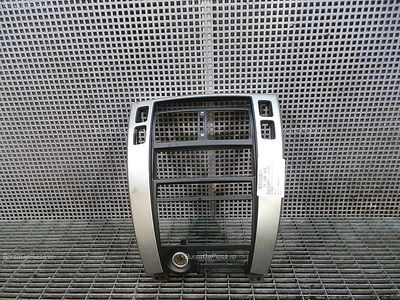 ORNAMENT RADIO CD HYUNDAI TUCSON 2004-2019 oe 847612E611X9, vedere frontata