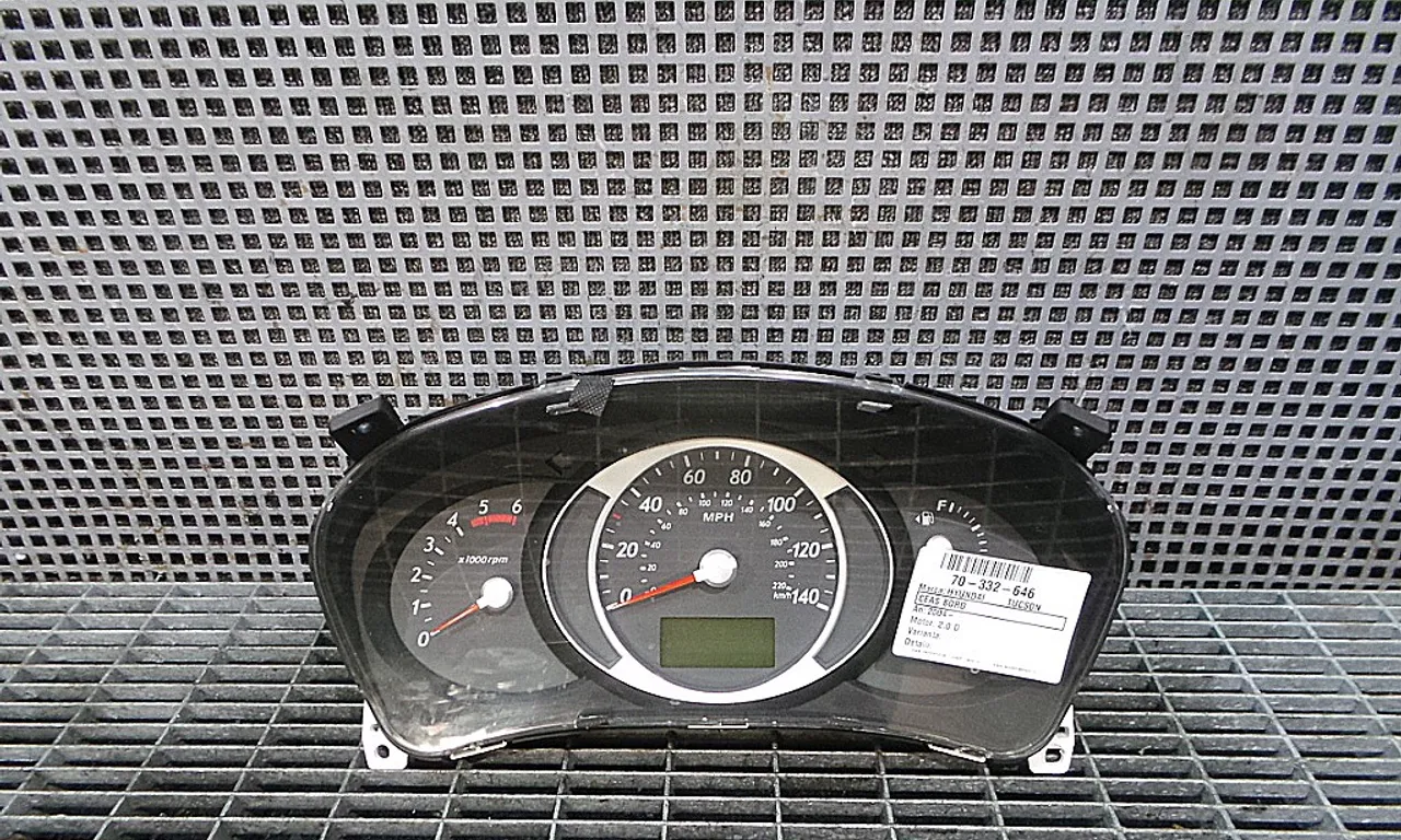 CEAS BORD HYUNDAI TUCSON 2004-2019