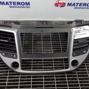 GRILA BORD HYUNDAI TUCSON 1.7 2015-2023 oe-84740D7800NS5, vedere frontata