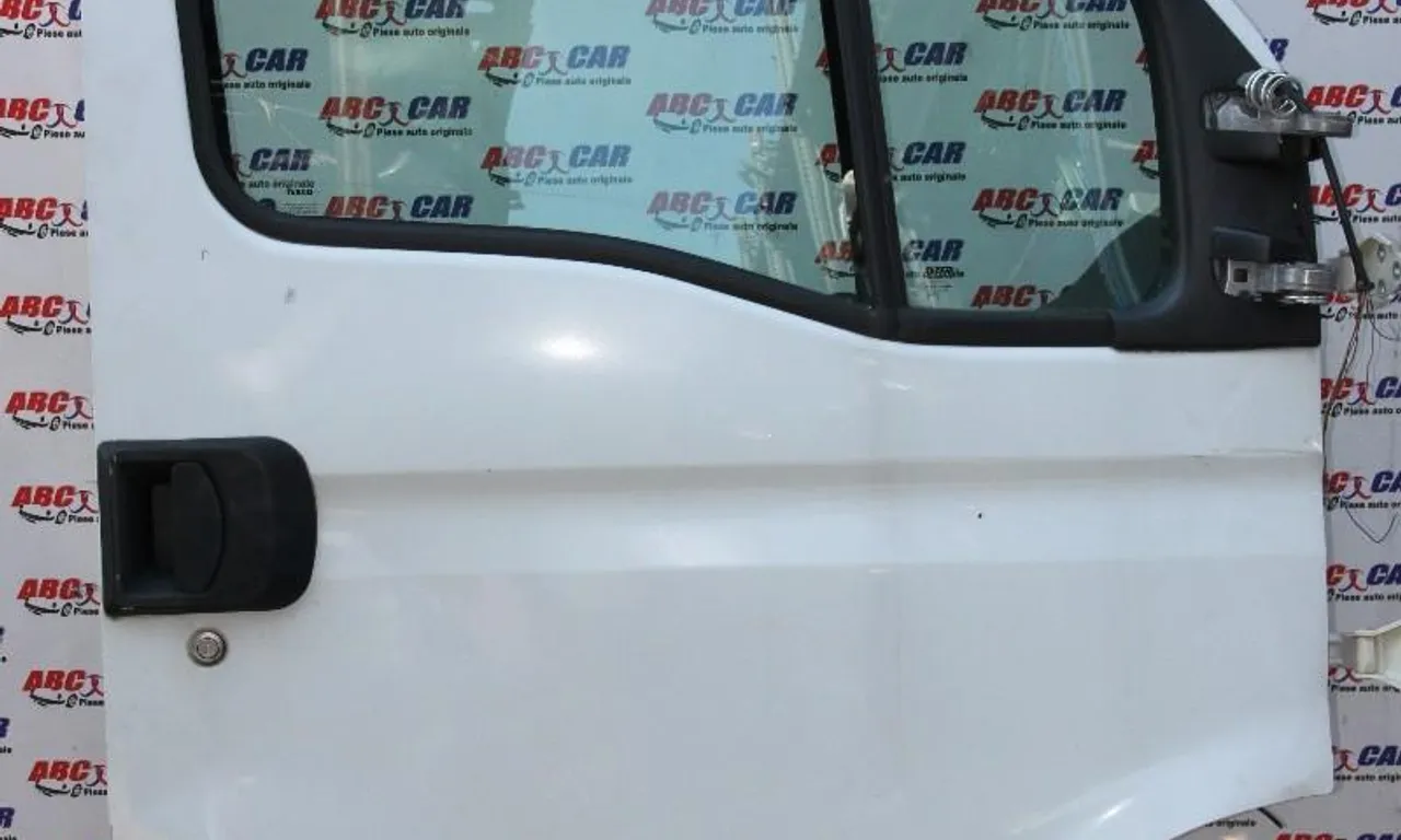Geam mobil usa dreapta fata IVECO DAILY IV bus 2006-2016