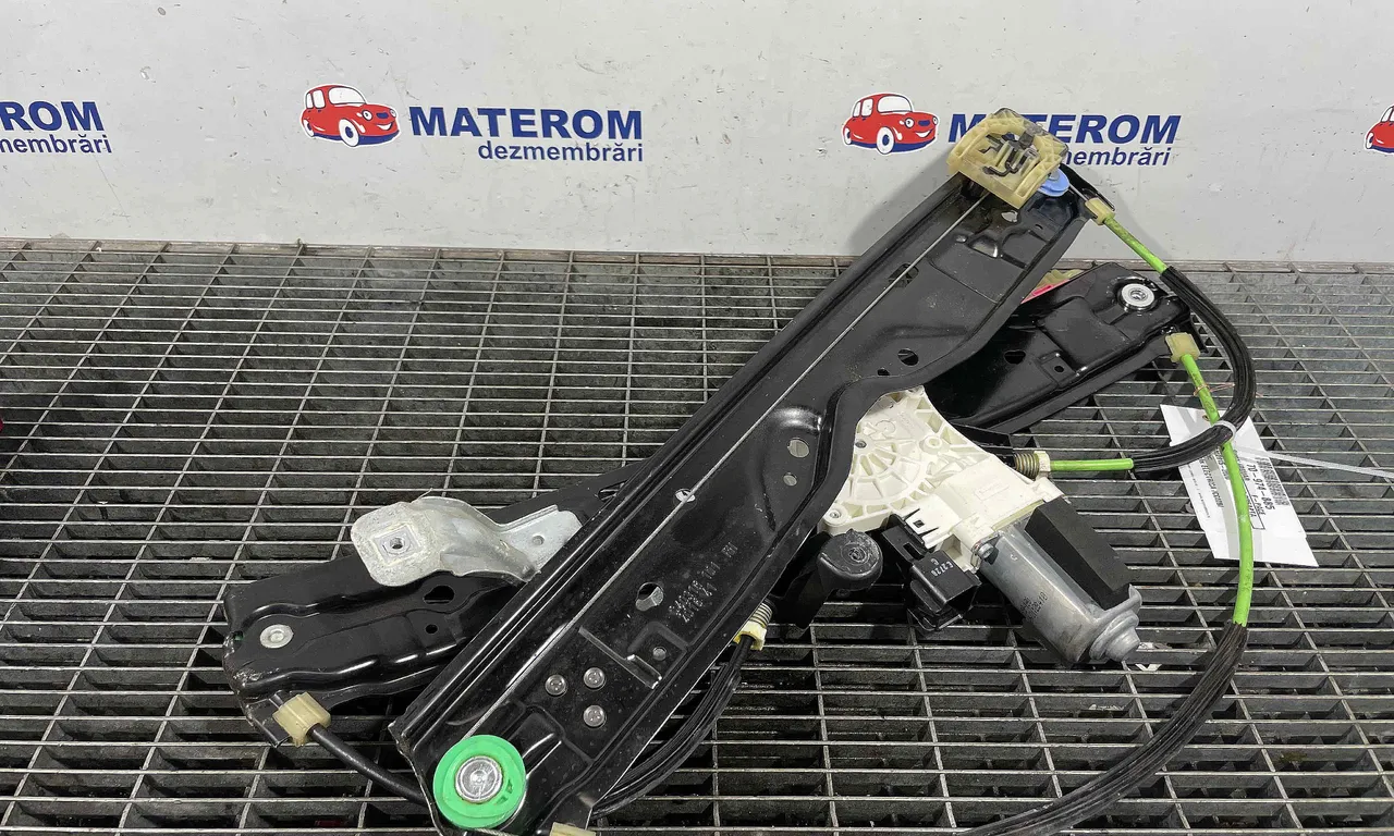 MACARA USA SPATE DREAPTA JAGUAR F-PACE 2015-2020