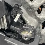 ALTERNATOR JAGUAR F-PACE 2.0 TD4 2015-2020 oe-T2H34202, vedere laterala