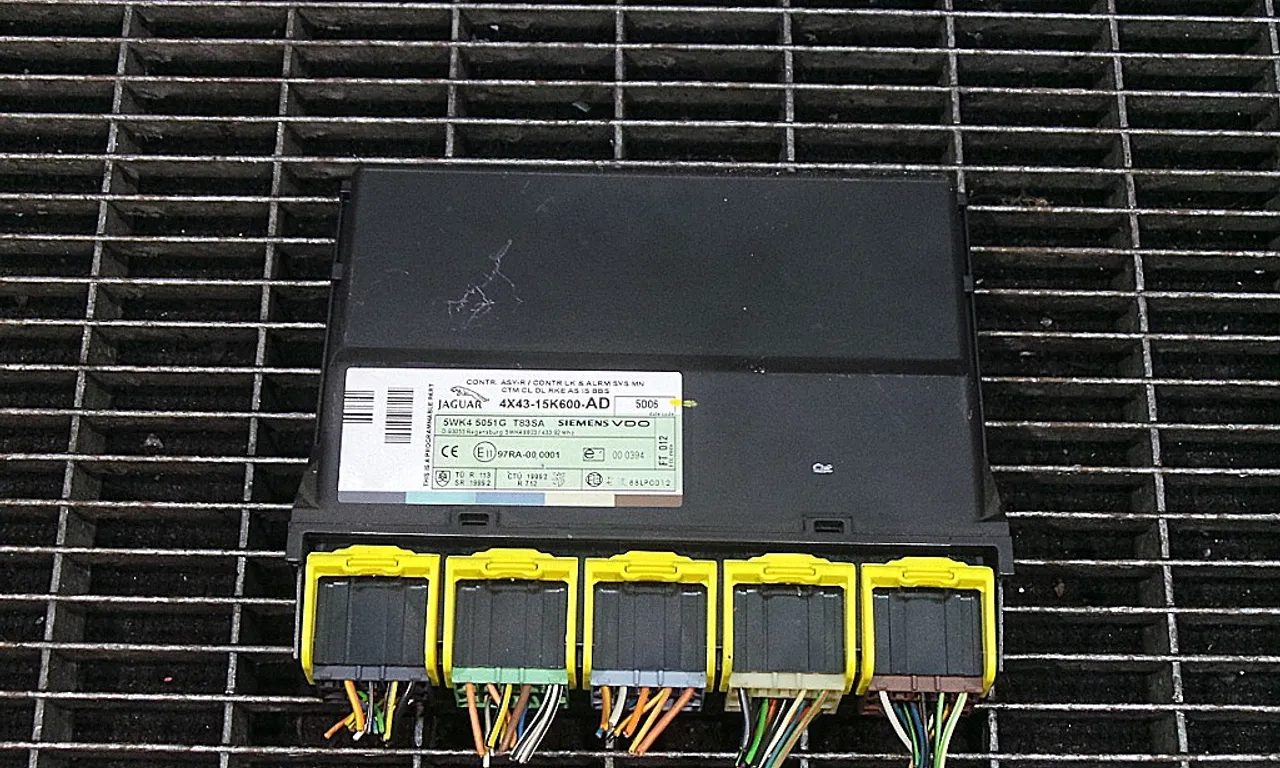 MODUL CONFORT JAGUAR X-TYPE I 2001-2009