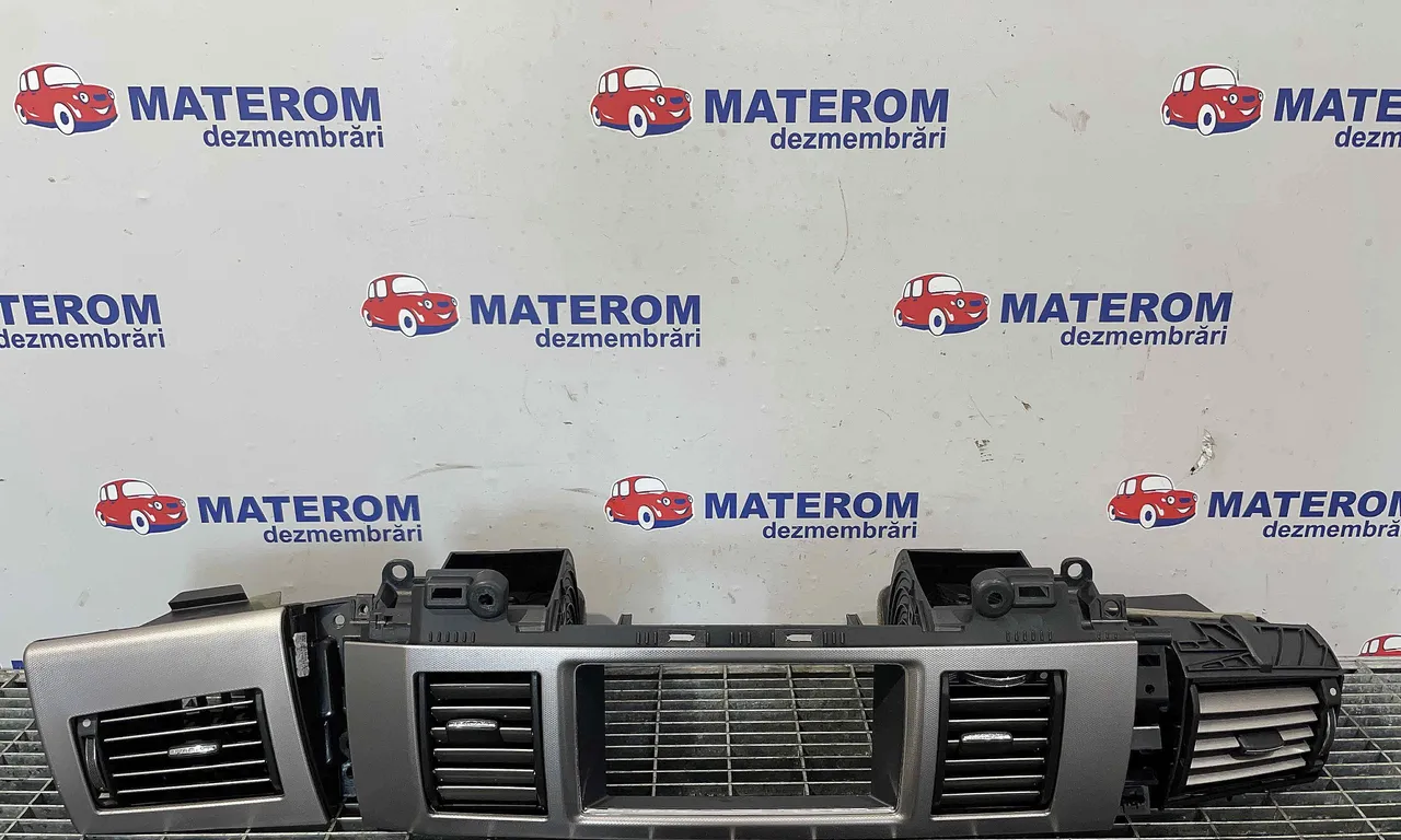 GRILA BORD JAGUAR XF I 2008-2015