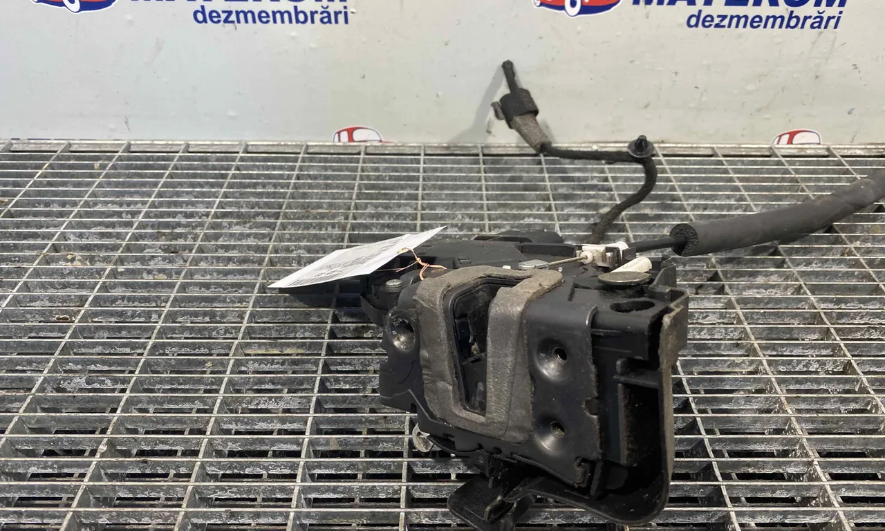 INCUIETOARE USA FATA DREAPTA JAGUAR XF I 2008-2015