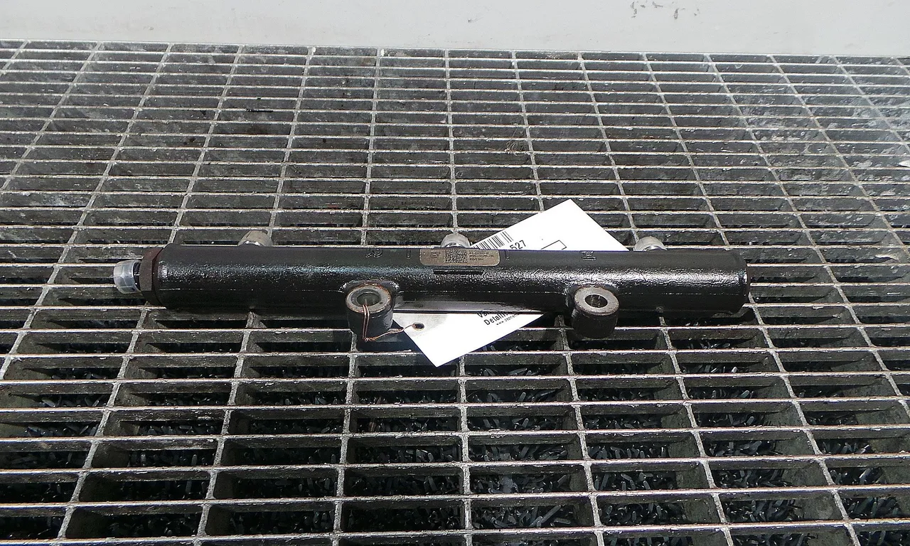 RAMPA INJECTIE JAGUAR XF I 2008-2015