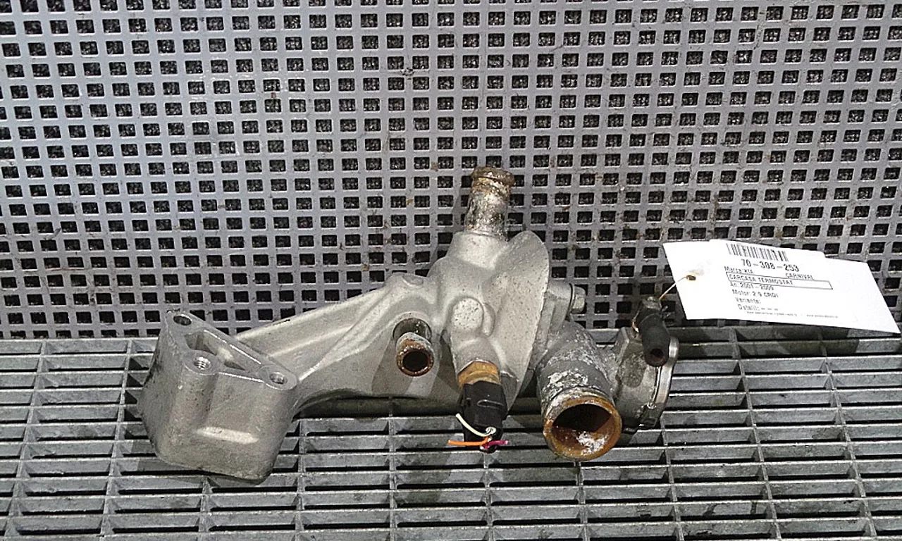 CARCASA TERMOSTAT KIA CARNIVAL II 1999-2007