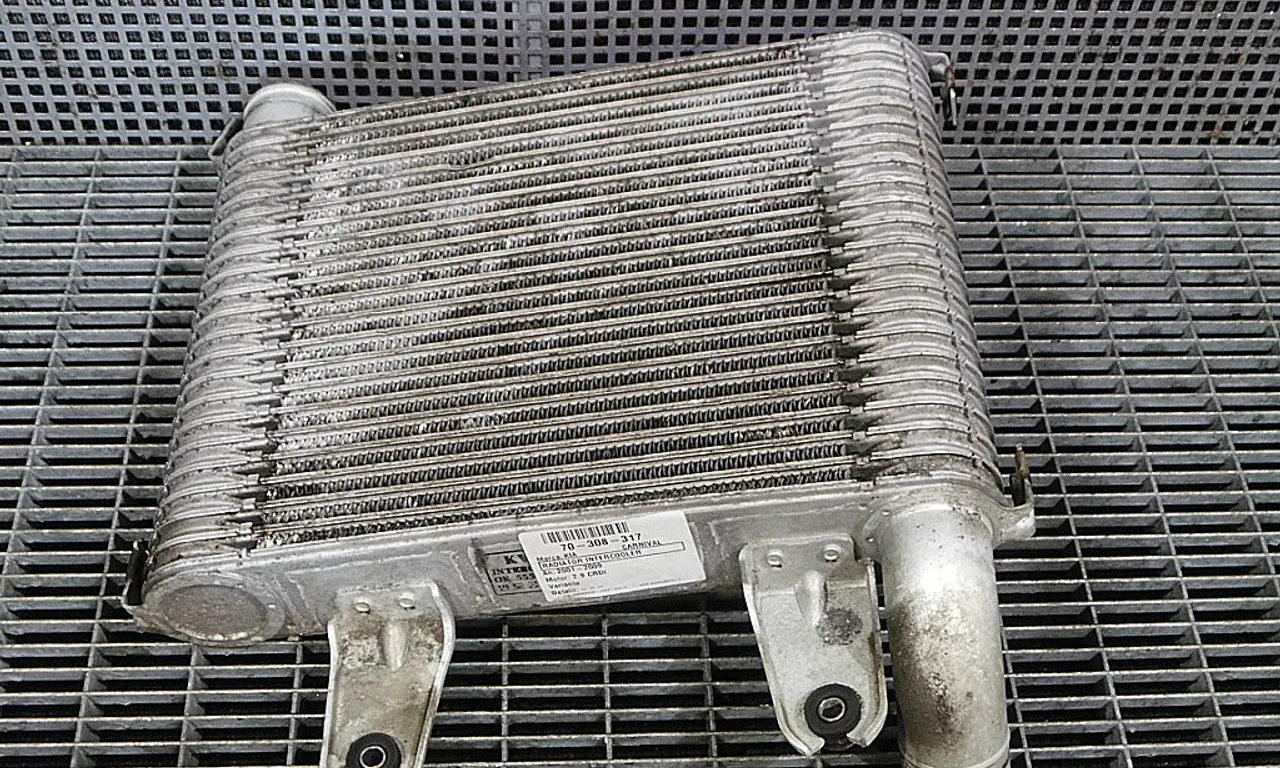 RADIATOR INTERCOOLER KIA CARNIVAL II 1999-2007