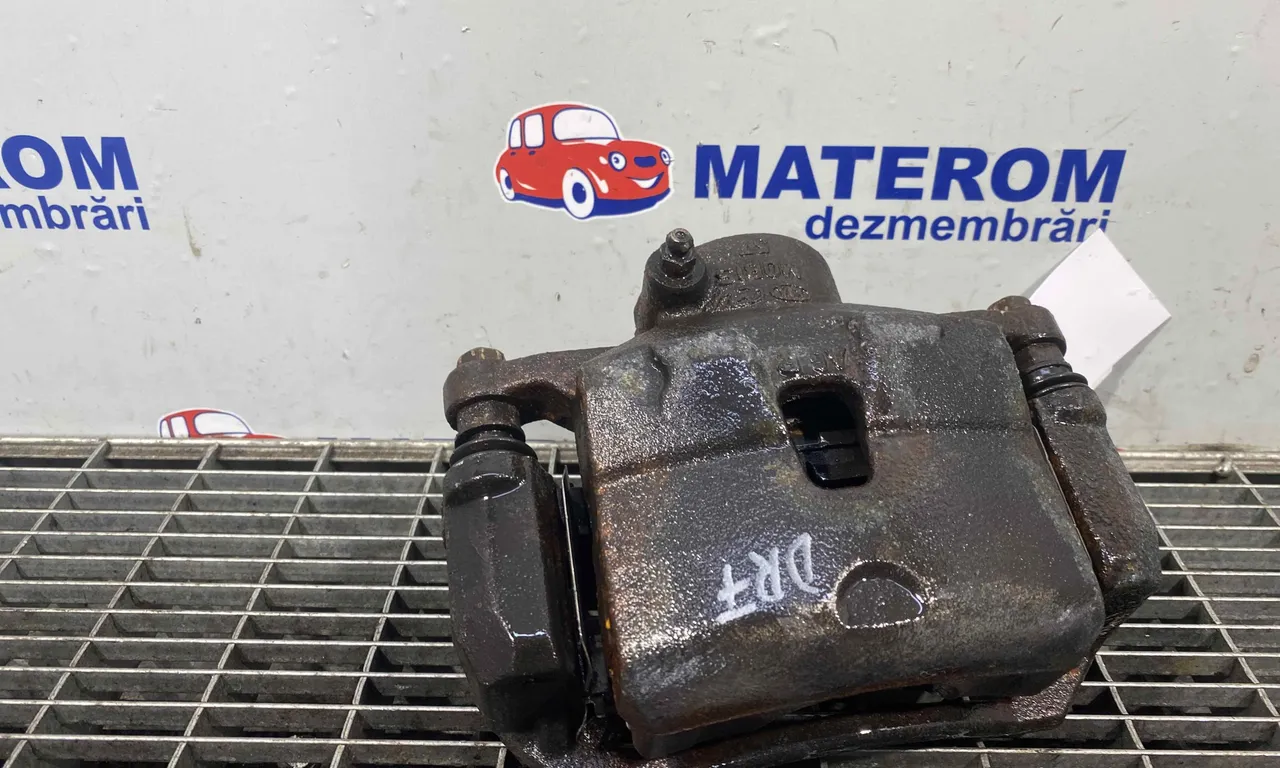 ETRIER FATA DREAPTA KIA CEE'D 2012-2018