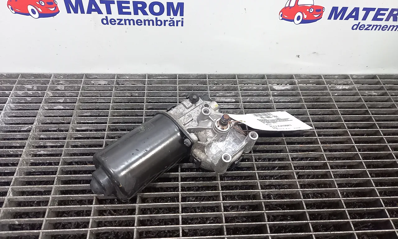 MOTORAS STERGATOR PARBRIZ KIA CEE'D 2012-2018