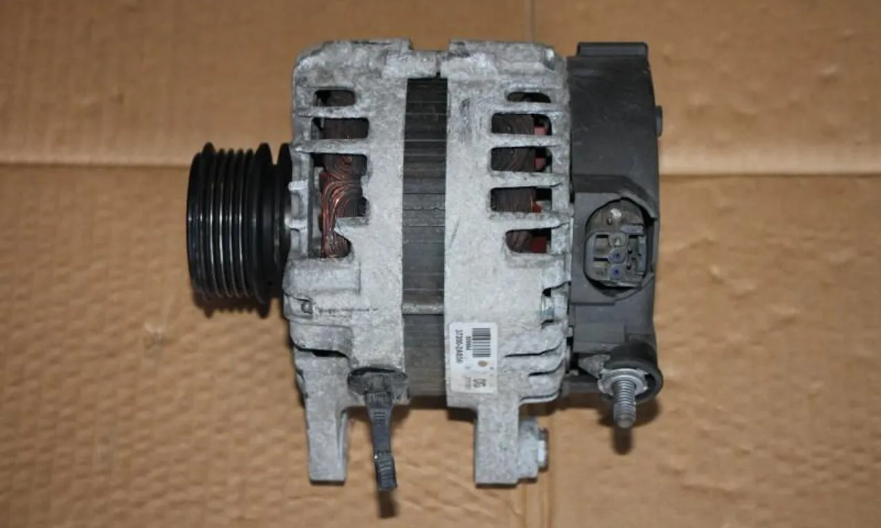 Alternator KIA RIO III 2011-null