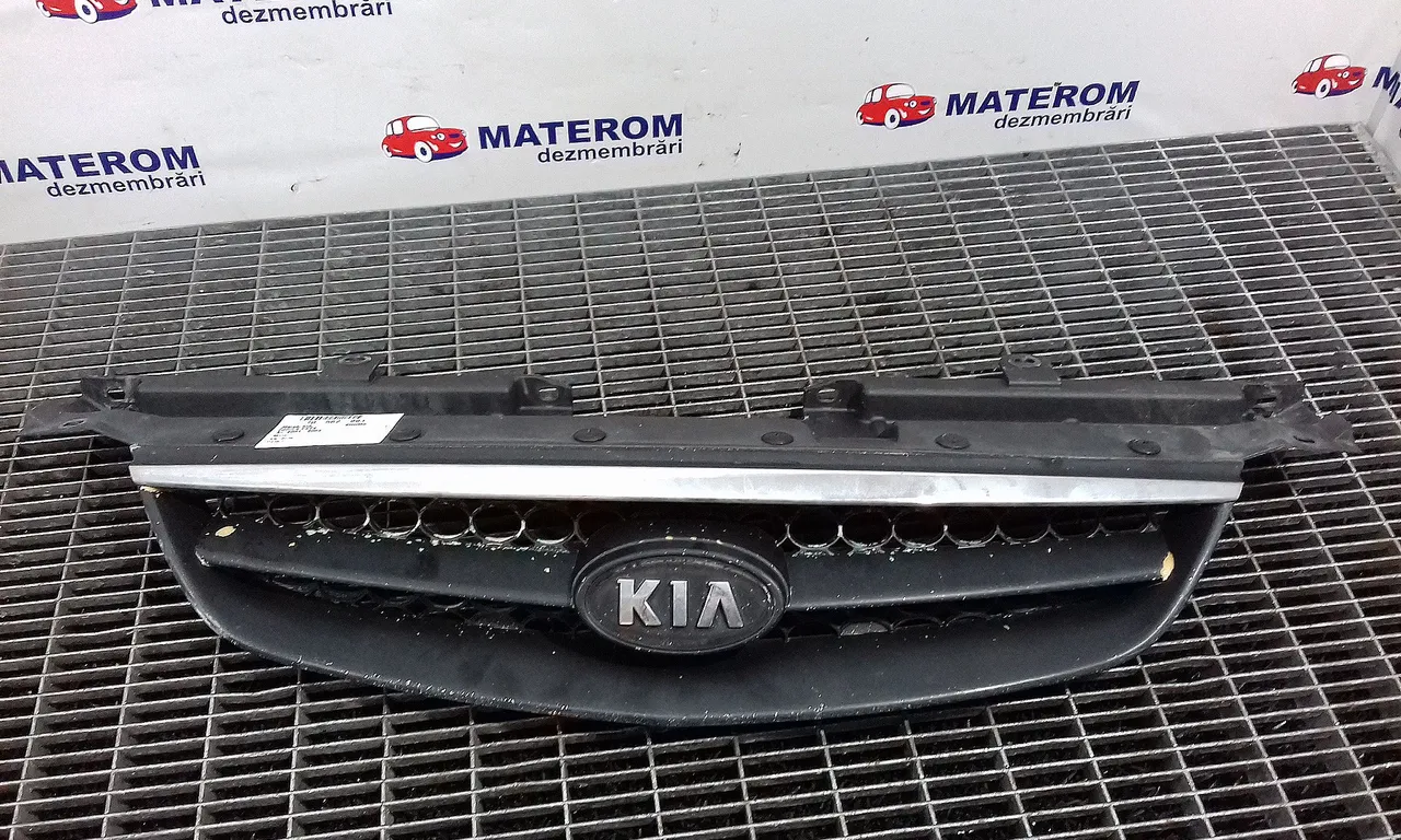 GRILA FATA KIA SHUMA II 2001-2004