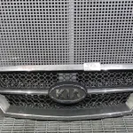 GRILA FATA KIA SORENTO I 2002-2011 oe-8.63503E+25, vedere frontata