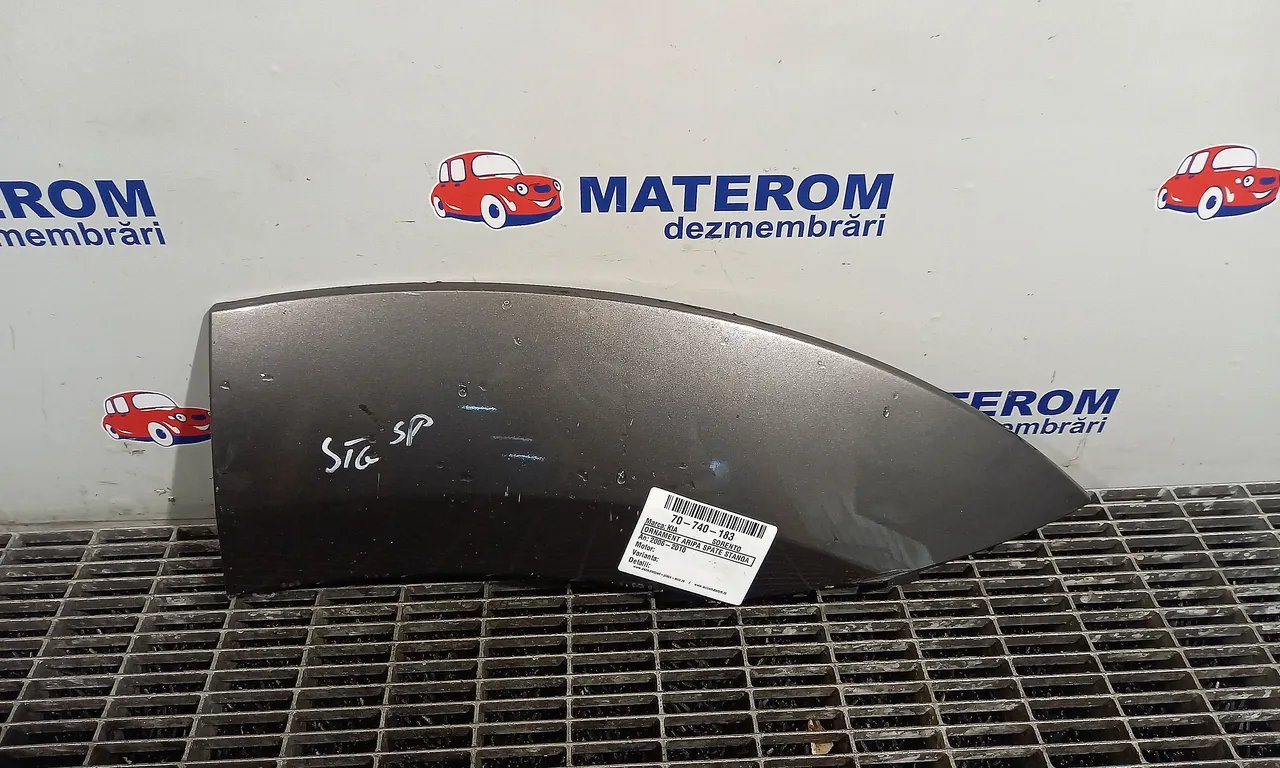 ORNAMENT ARIPA SPATE STANGA KIA SORENTO I 2002-2011