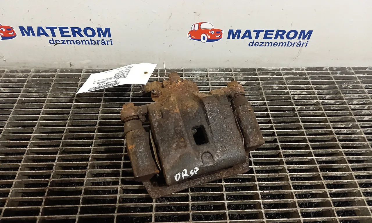 ETRIER SPATE DREAPTA KIA SORENTO I 2002-2011