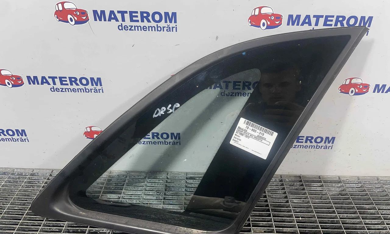 GEAM CAROSERIE SPATE DREAPTA KIA SORENTO II 2009-2016