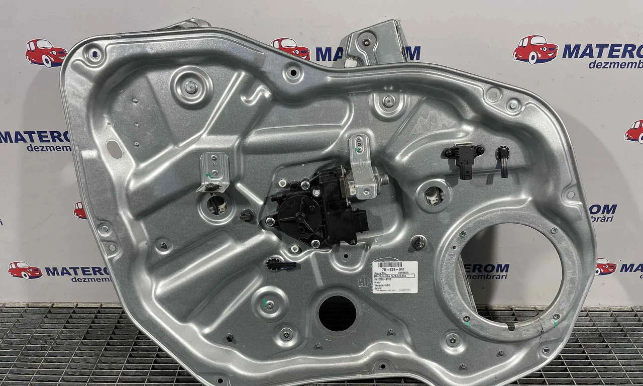 MACARA USA FATA STANGA KIA SORENTO II 2009-2016
