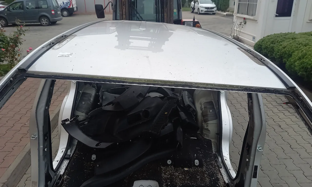 PAVILION KIA SORENTO II 2009-2016
