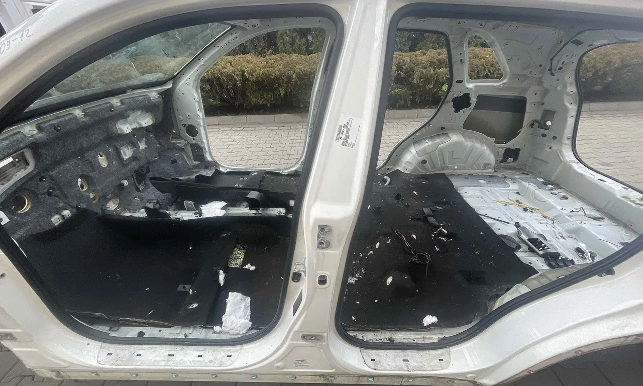 STALP MIJLOC STANGA KIA SORENTO II 2009-2016