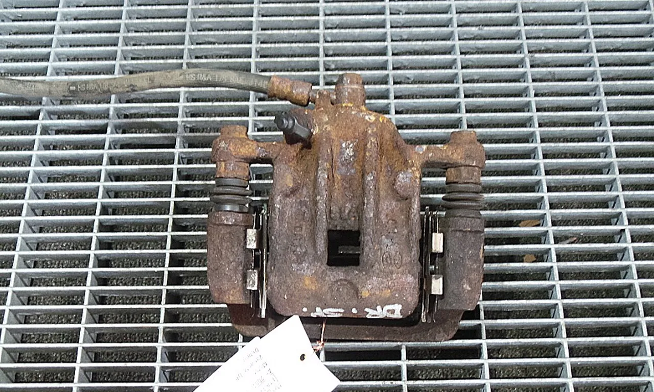 ETRIER SPATE DREAPTA KIA SPORTAGE II 2004-2011