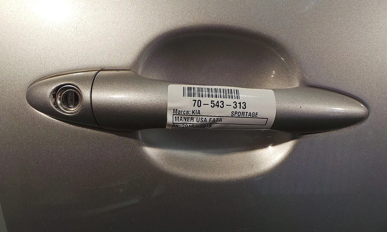 MANER USA FATA DREAPTA KIA SPORTAGE III 2009-2017