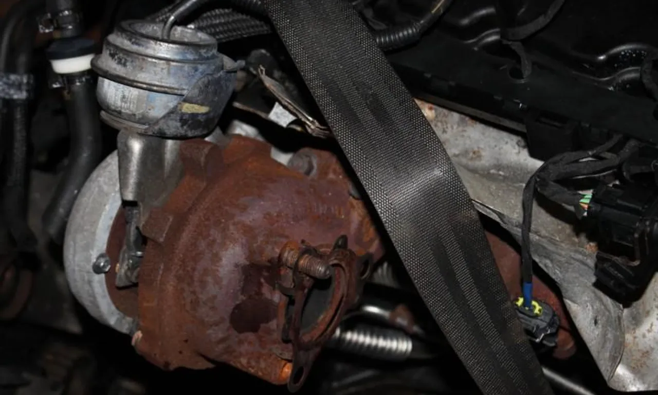 Turbosuflanta KIA SPORTAGE III 2009-2017