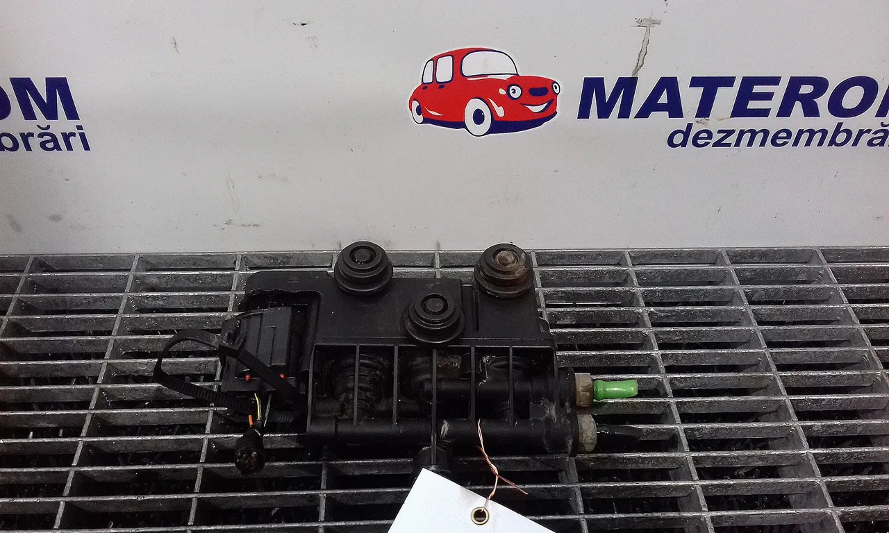 DISTRIBUITOR AER LAND ROVER DISCOVERY III 2004-2009
