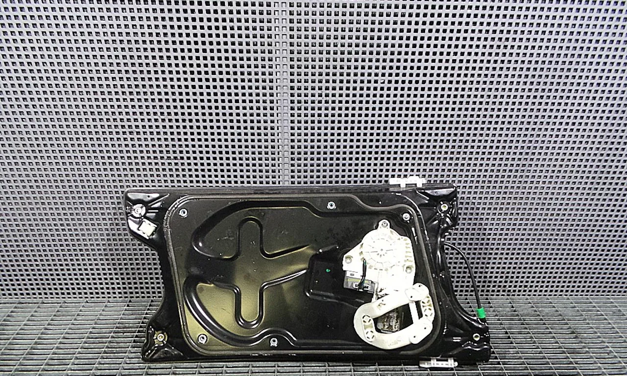 MACARA USA FATA STANGA LAND ROVER DISCOVERY III 2004-2009
