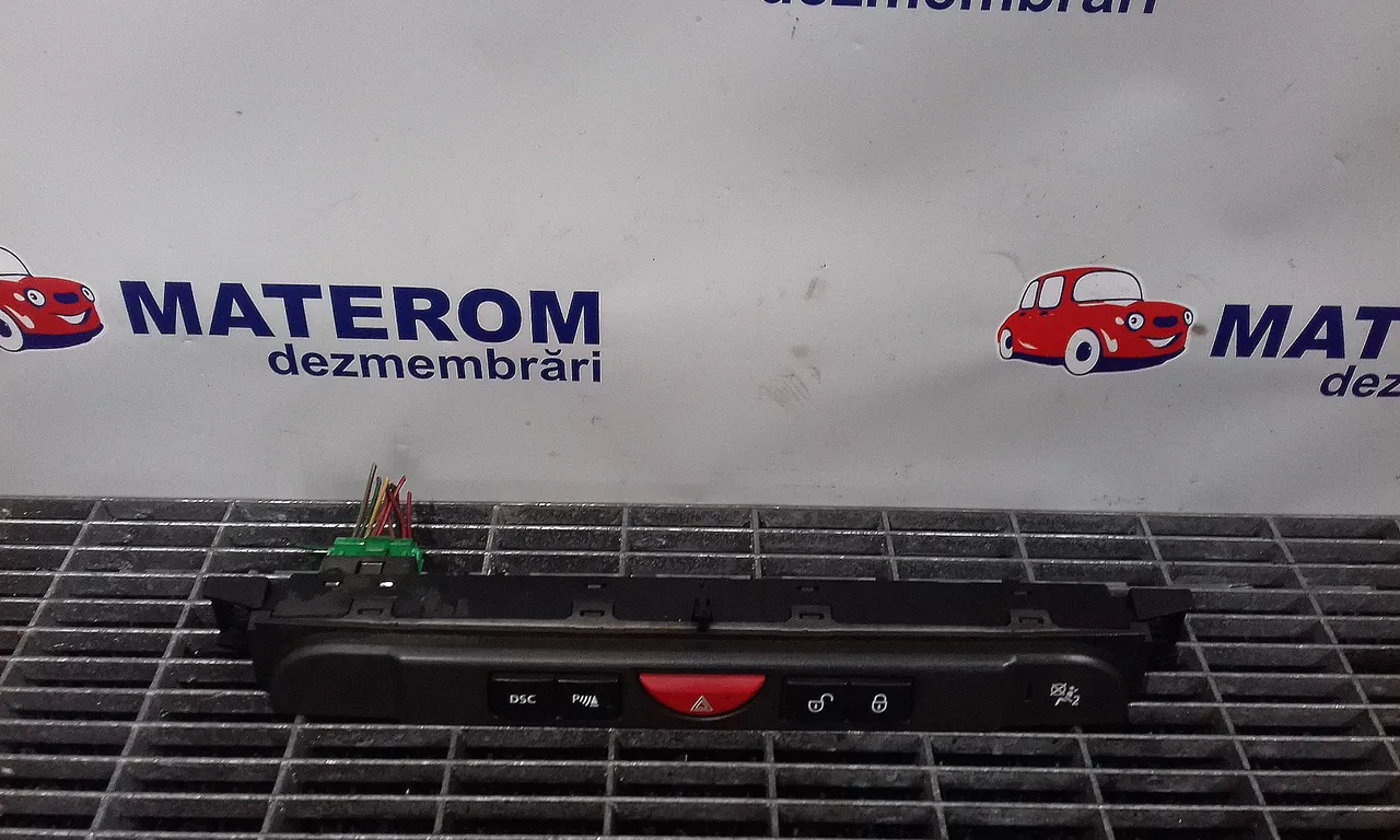 INTRERUPATOR AVARIE LAND ROVER DISCOVERY III 2004-2009