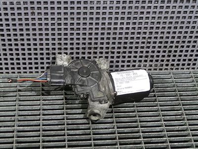 MOTORAS STERGATOR PARBRIZ LAND ROVER DISCOVERY III 2004-2009 oe DLB500020, vedere frontata