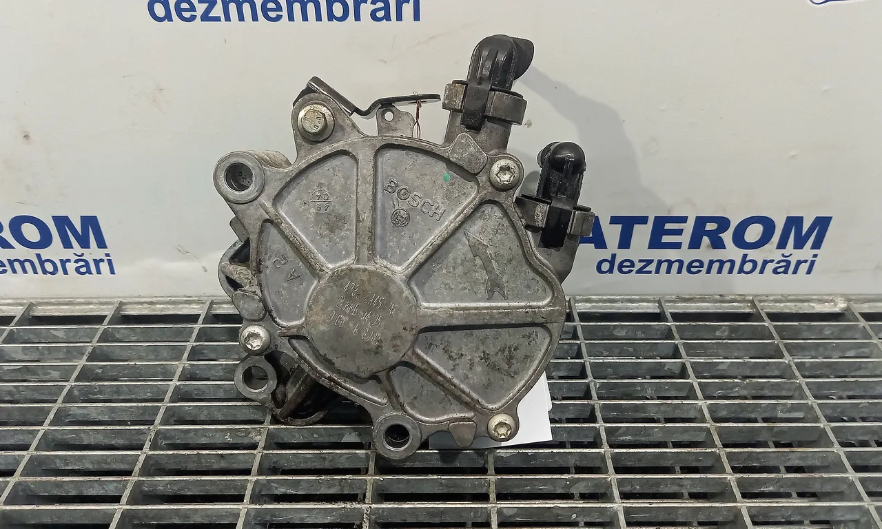 POMPA VACUUM LAND ROVER DISCOVERY III 2004-2009