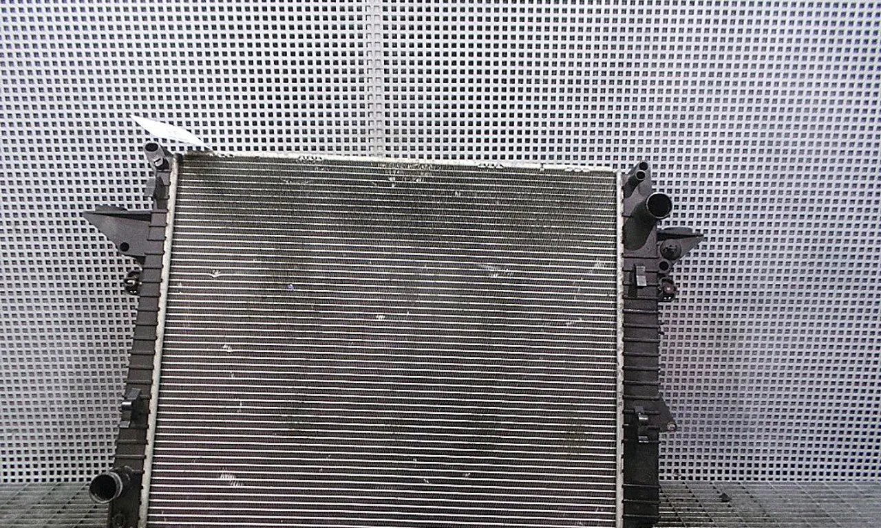 RADIATOR MOTOR LAND ROVER DISCOVERY III 2004-2009
