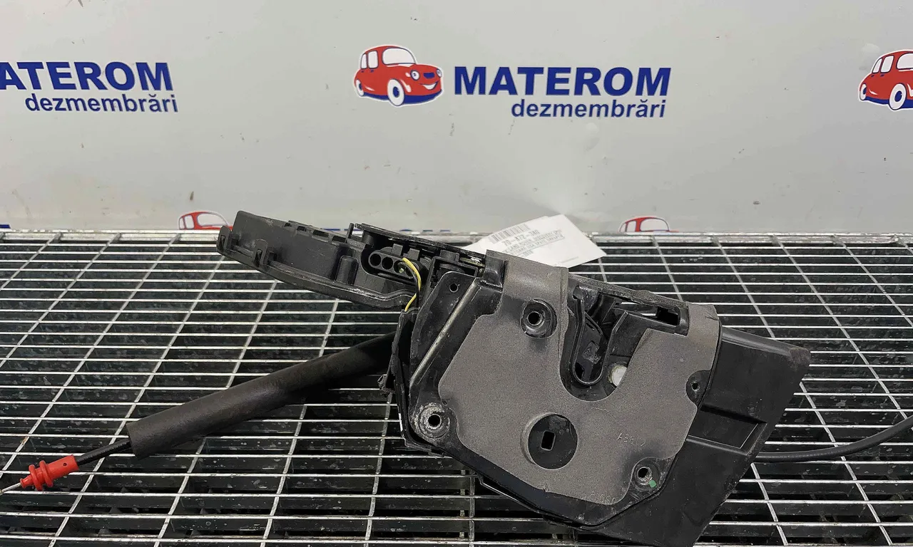 INCUIETOARE USA SPATE DREAPTA LAND ROVER DISCOVERY SPORT 2014-2019