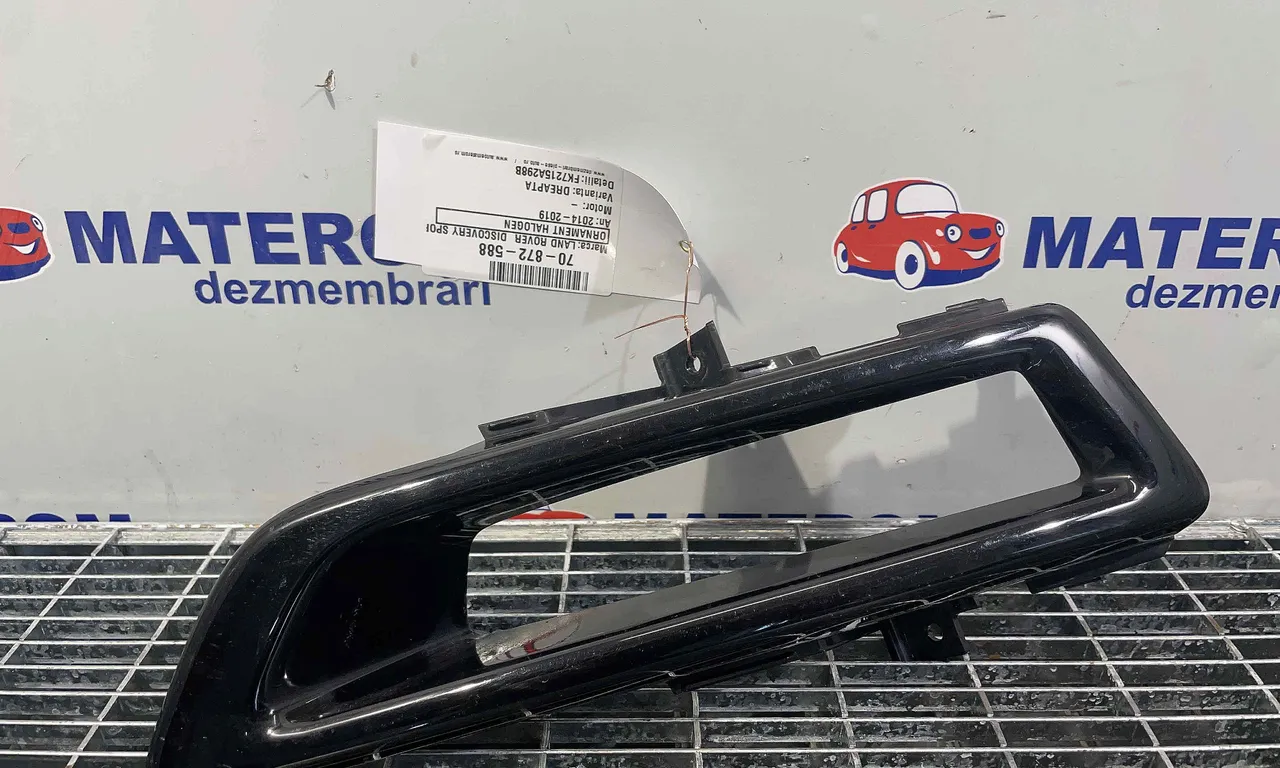 ORNAMENT HALOGEN LAND ROVER DISCOVERY SPORT 2014-2019