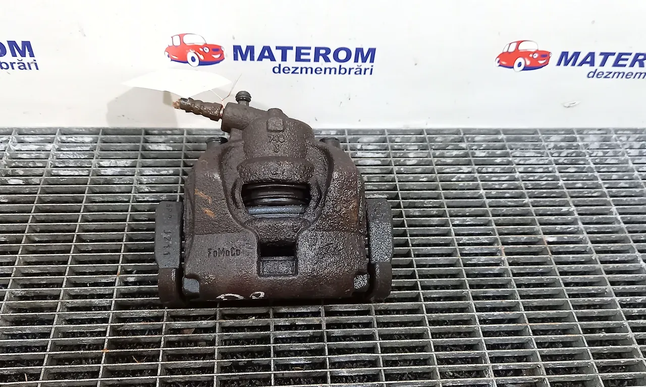 ETRIER FATA DREAPTA LAND ROVER FREELANDER 2 2006-2015
