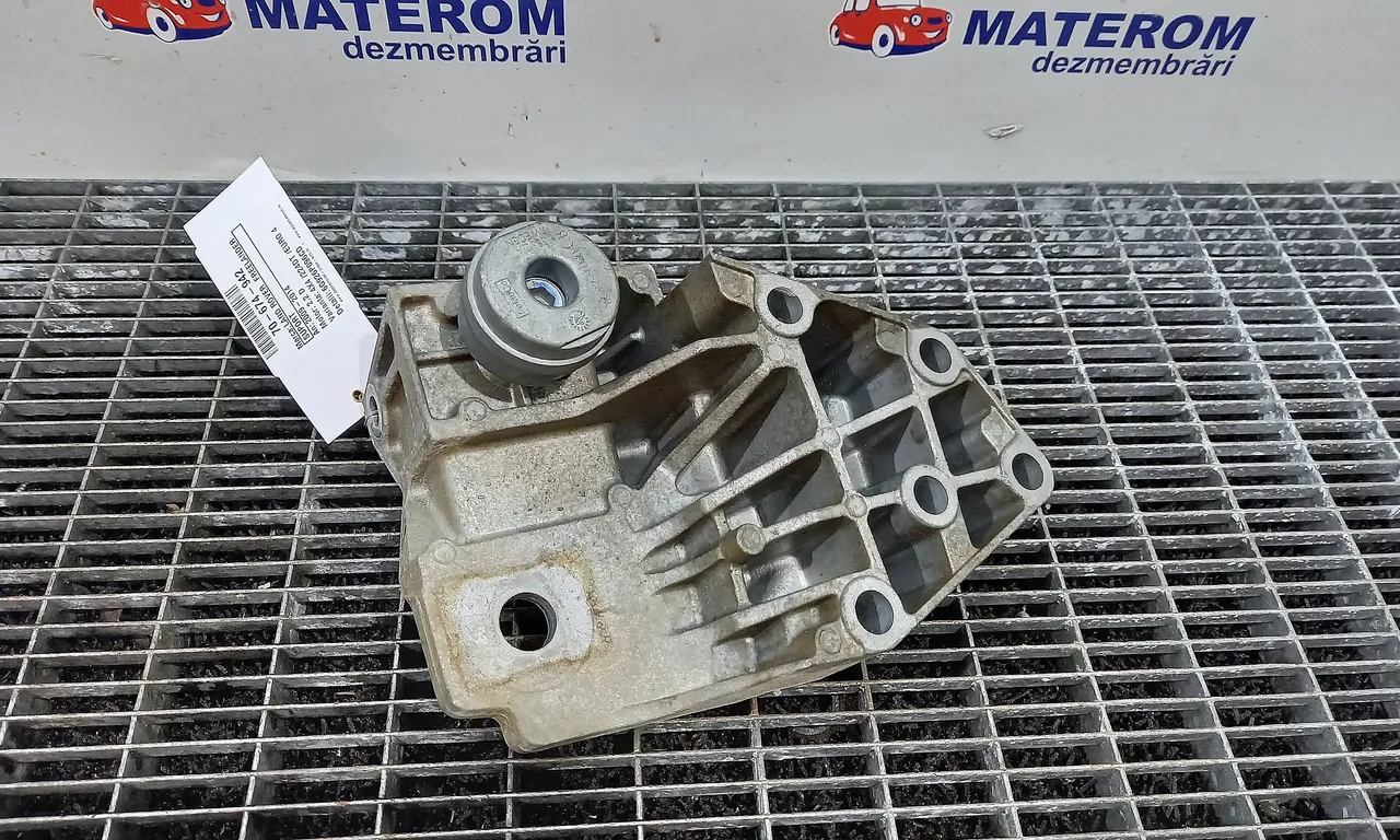 SUPORT MOTOR STANGA LAND ROVER FREELANDER 2 2006-2015