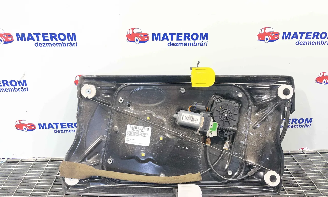 MACARA USA FATA DREAPTA LAND ROVER FREELANDER 2 VAN 2006-2014