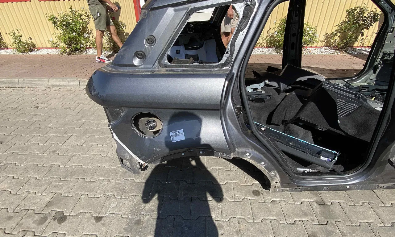 ARIPA SPATE DREAPTA LAND ROVER RANGE ROVER EVOQUE 2011-2019