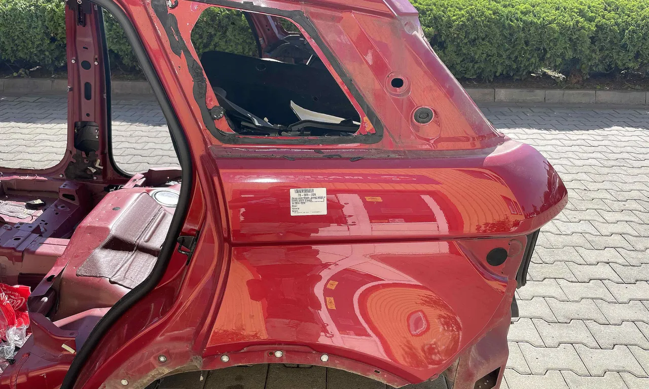 ARIPA SPATE STANGA LAND ROVER RANGE ROVER EVOQUE 2011-2019