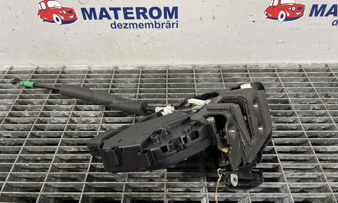 INCUIETOARE USA SPATE DREAPTA LAND ROVER RANGE ROVER EVOQUE 2011-2019