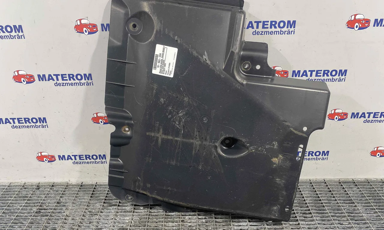 SCUT SUB MASINA LAND ROVER RANGE ROVER EVOQUE 2011-2019