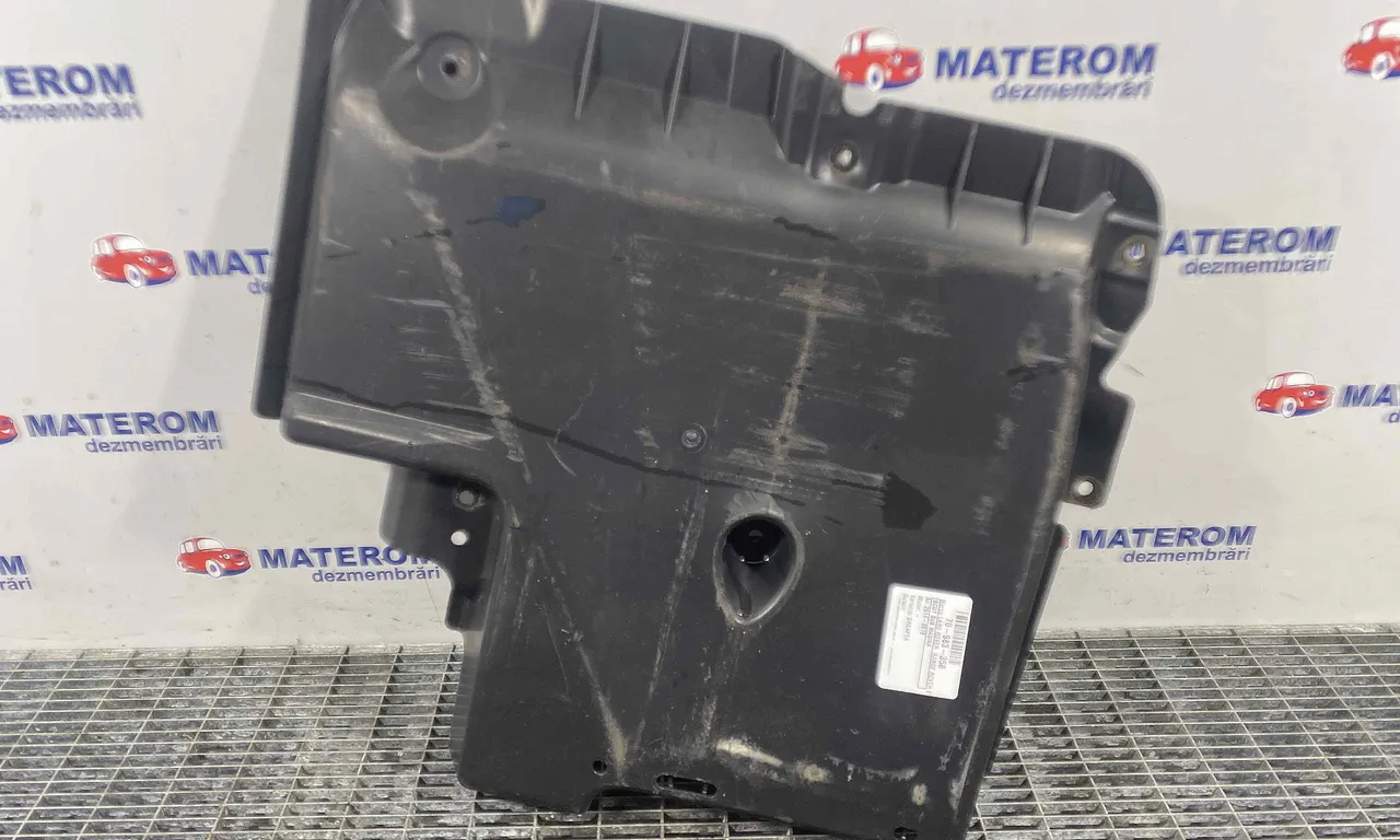 SCUT SUB MASINA LAND ROVER RANGE ROVER EVOQUE 2011-2019