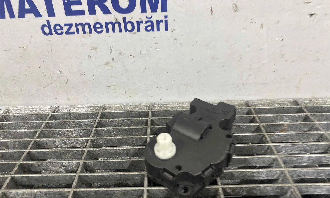MOTORAS CLAPETA INCALZIRE LAND ROVER RANGE ROVER EVOQUE 2011-2019