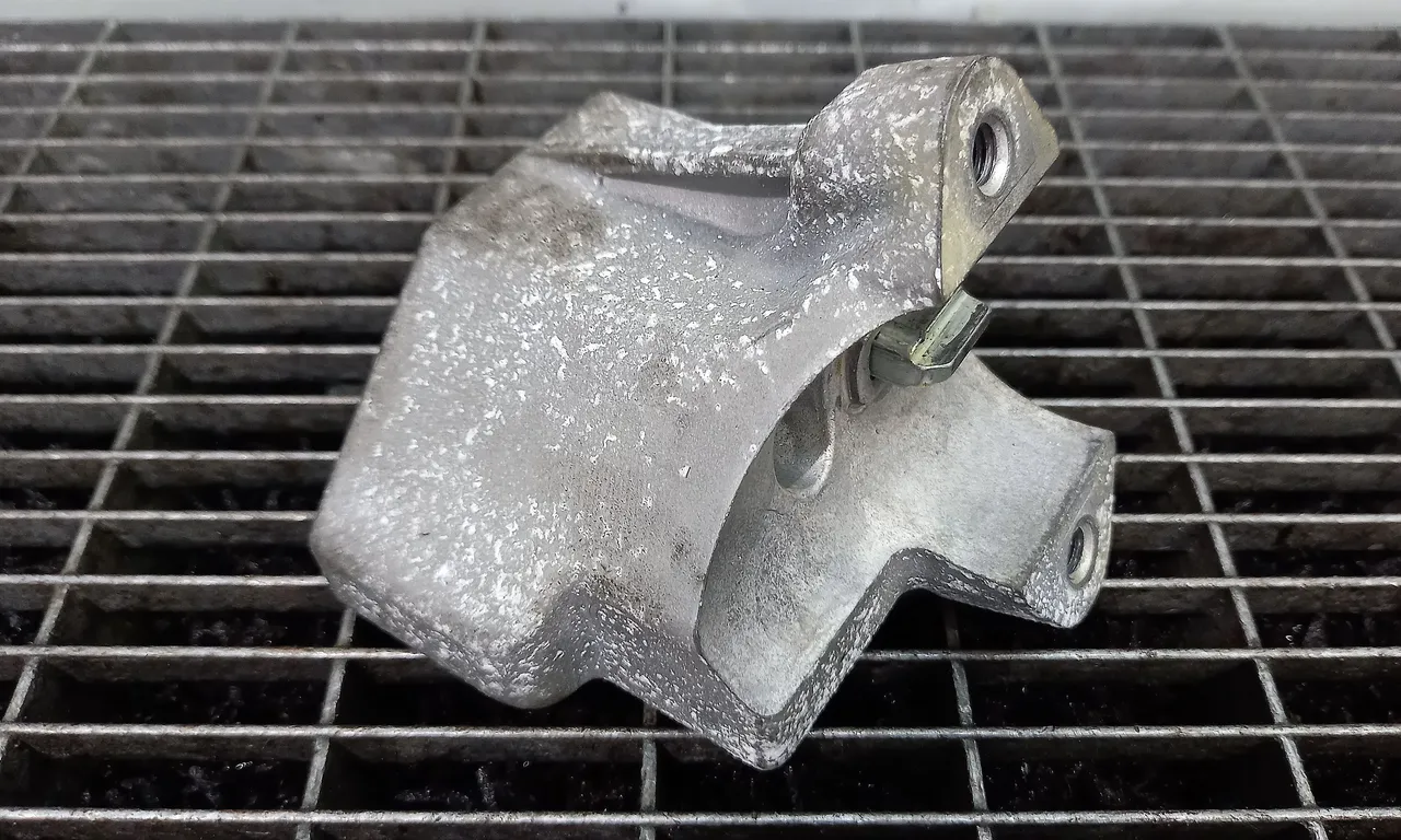 BLOCATOR VOLAN LEXUS IS II 2005-2013