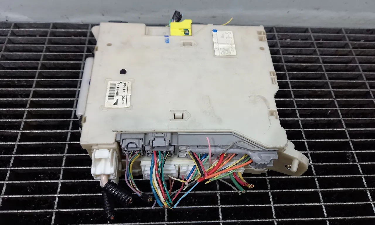 MODUL CONFORT LEXUS IS II 2005-2013