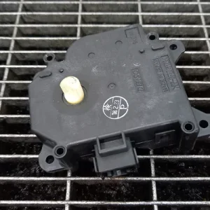 MOTORAS CLAPETA INCALZIRE
